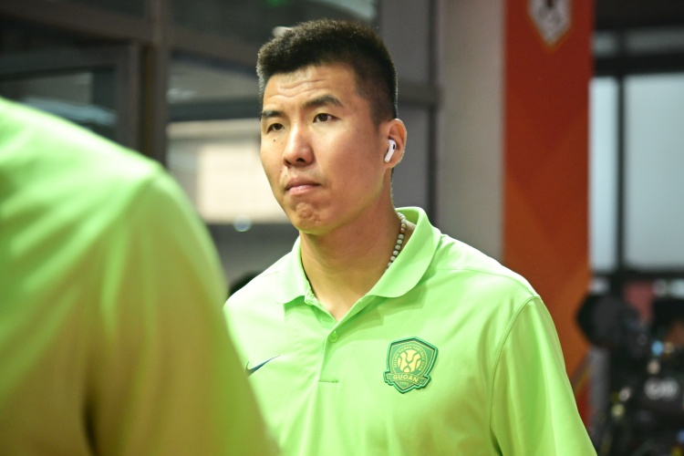 九游体育APP-赵宇：王刚与国安续约一年，杨立瑜还有一年合同