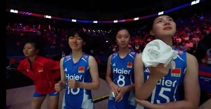 九游体育下载-输捷克绝非偶然！中国女排彻底走偏，排协别再甩锅年轻、甩锅饭圈|二传|世联赛|解盛钰|球迷|战术_新浪体育_新浪新闻
